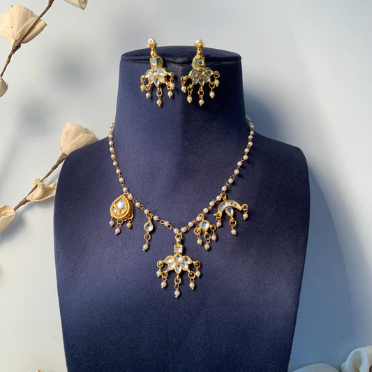 Gold Plated Kundan Choker Necklace Set