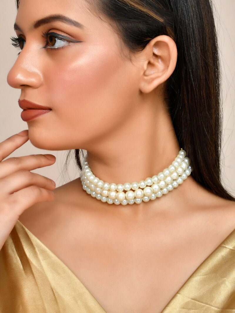 White Pearl Necklace