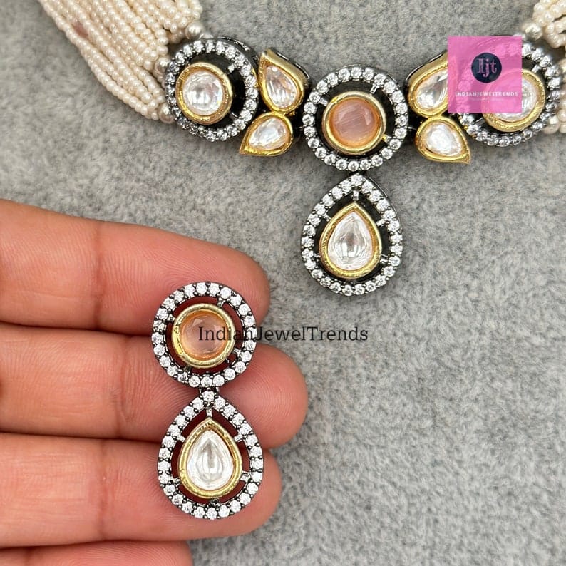 Wow Jewellery Gold Finish Kundan Polki & Pearl Necklace Set With Matching Earrings