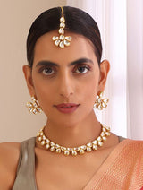 Gold Plated Kundan Embellished Choker Necklace Set