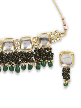 Gold Plated Kundan Necklace Set With Earring