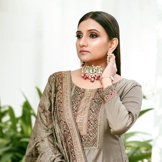 Gold Plated Kundan Necklace Set