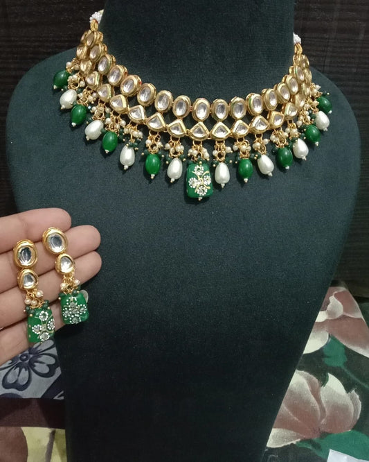 Gold-Plated Kundan-Studded & Beaded Necklace and Earrings