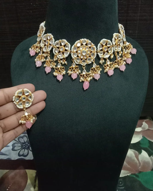Gold-Plated Kundan-Studded & Beaded Necklace and Earrings