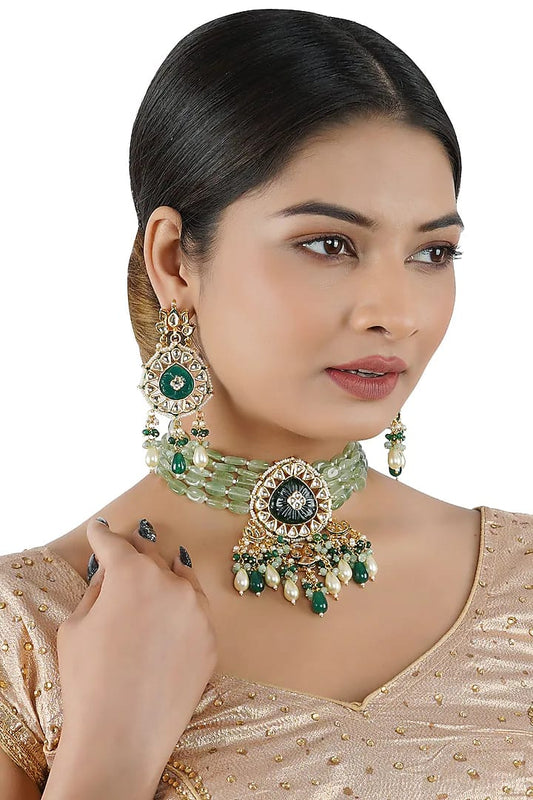 Gold Plated Kundan Embellished Necklace Set