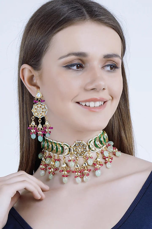 Gold Plated Kundan Embellished Necklace Set