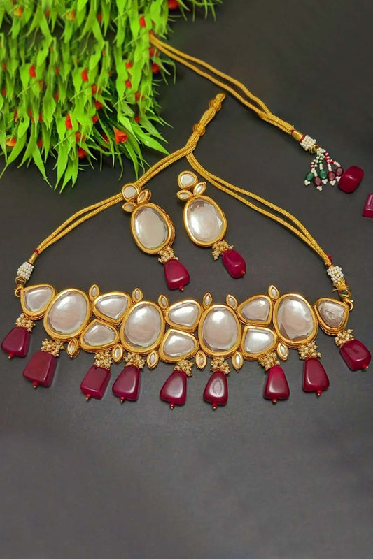 Gold Tone Kundan Necklace & Earrings