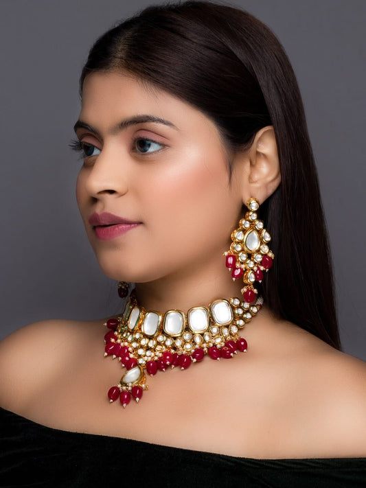 Gold Tone Kundan Necklace & Earrings