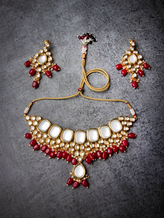 Gold Tone Kundan Necklace & Earrings