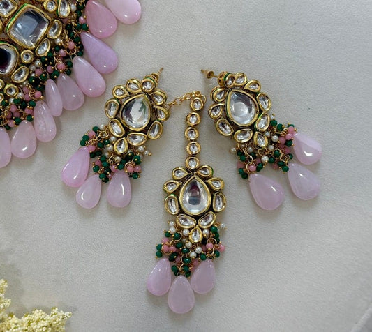 Gold Plated Kundan Necklace Set With Earrings & Maangtika