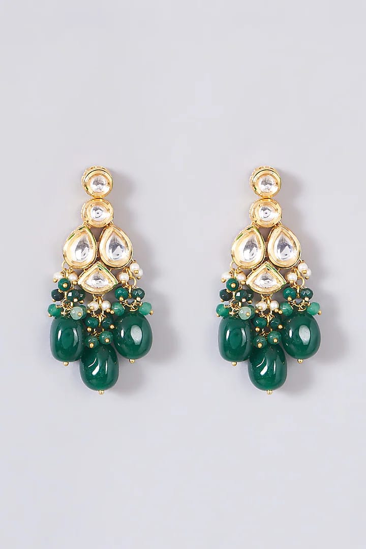 Gold Plated Kundan Studded & Beads Beaded Necklace With Earrings & Matha Patti