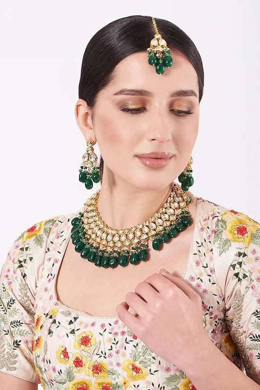 Gold Plated Kundan Studded & Beads Beaded Necklace With Earrings & Matha Patti