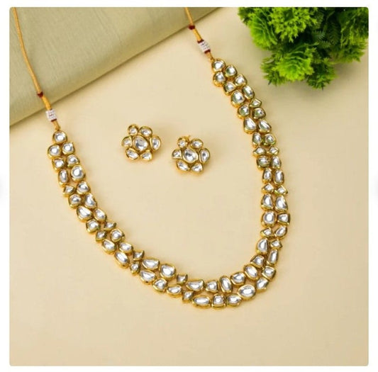 Gold Toned Kundan Studded Necklace Set