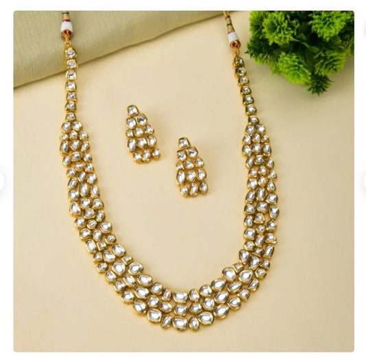 Gold Toned Kundan Studded Necklace Set
