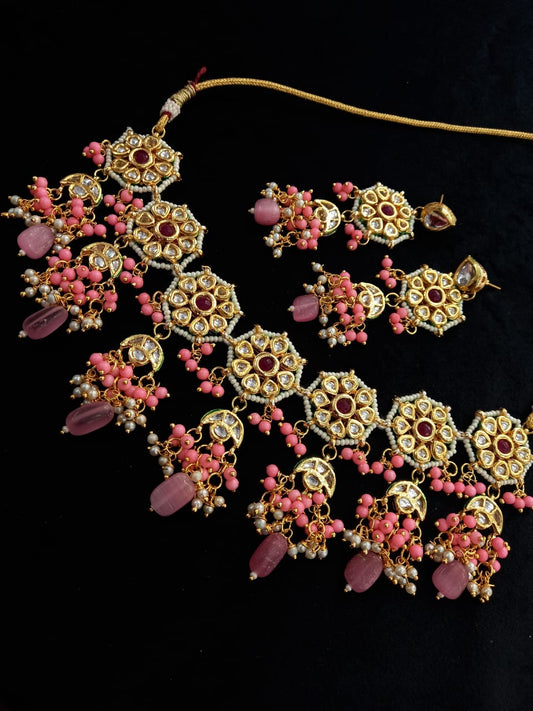 Gold-Plated Floral Kundan Studded Choker Jewellery Set