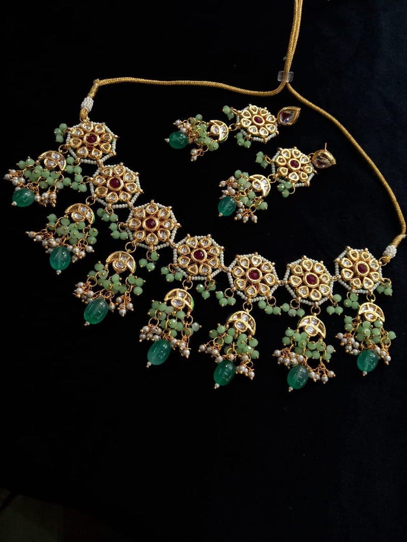Gold-Plated Floral Kundan Studded Choker Jewellery Set