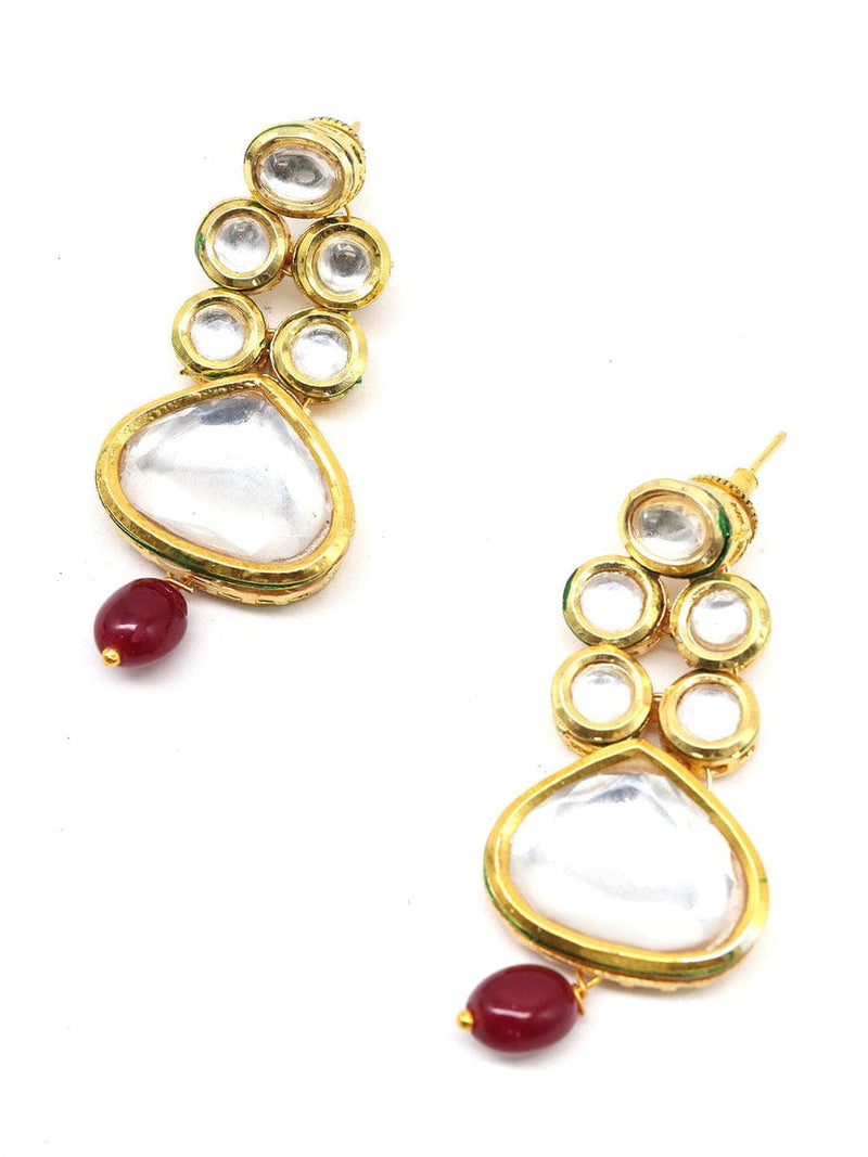 Gold Plated Kundan Studded & Pearls Beaded Jewellery Set