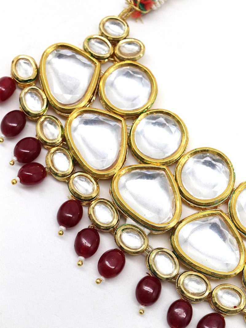 Gold Plated Kundan Studded & Pearls Beaded Jewellery Set