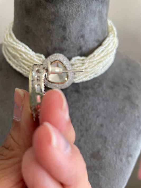 Elegant Silver Polki Necklace With Earrings