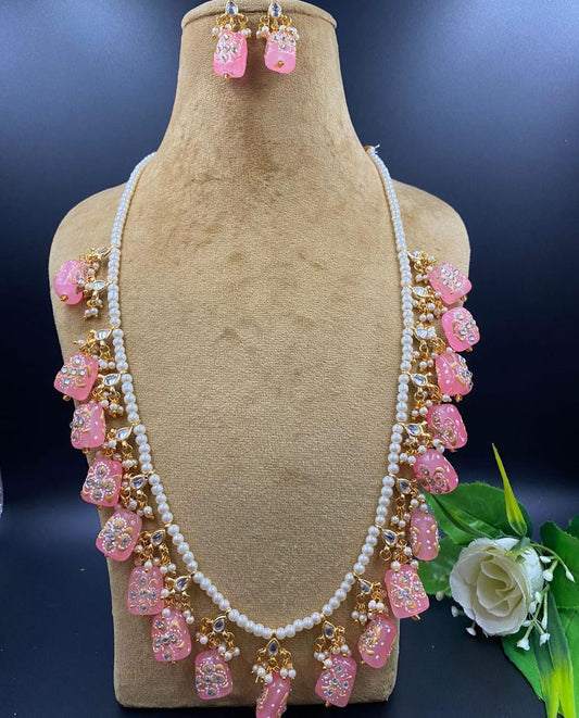 Wedding Wear Kundan Pearls Beads Painting Tumbled Mala Gold Plated Earring