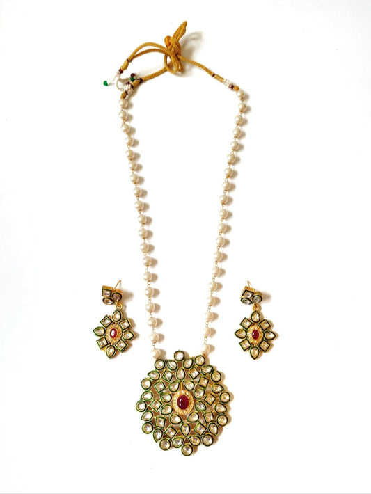 Gold Plated Pearl Kundan Necklace Set