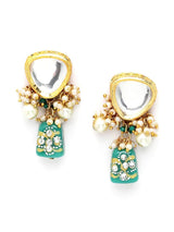 Gold-Plated Kundan-Studded Jewellery Set