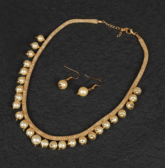 Gold Tone Cluster Pearls Choker Necklace & Earring Set