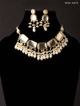 Gold Plated Kundan Studded & Beaded Jewellery Set