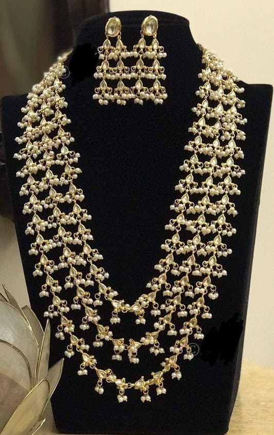 Gold Plated Kundan Studded & Beaded Layered Jewellery Set