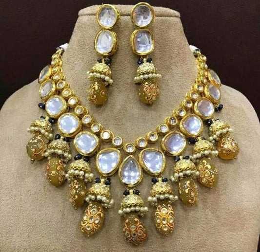 Gold Tone Kundan Choker Necklace Set
