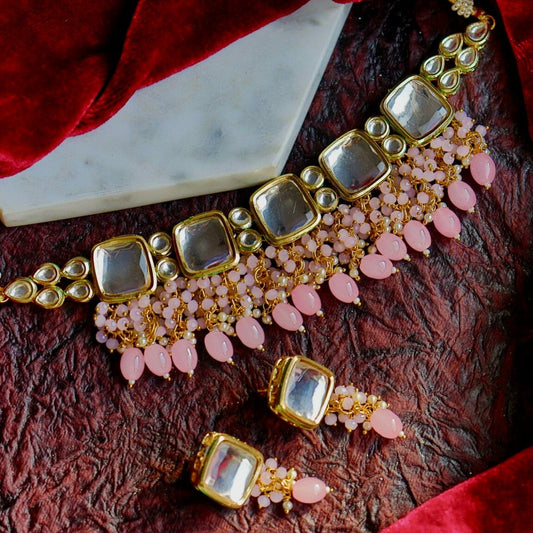 Gold Tone Kundan Choker Necklace Set