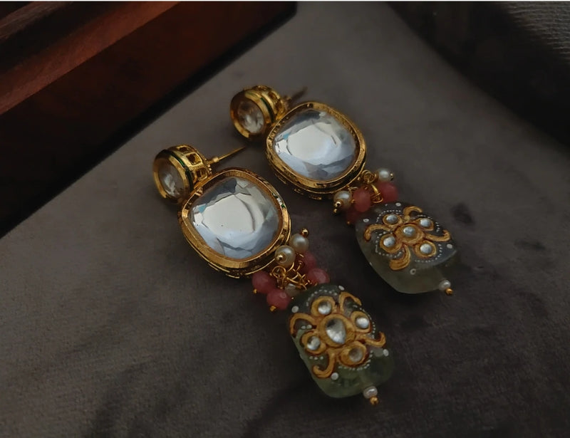 Gold Plated Elegant kundan Necklace set