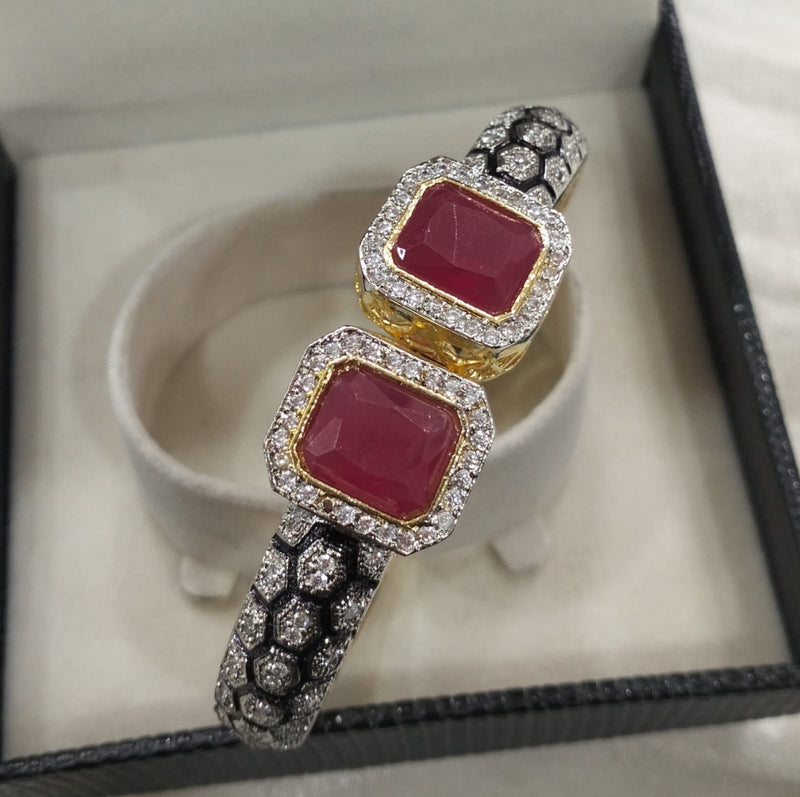 Pair of moissanite victorian dualtone bracelet