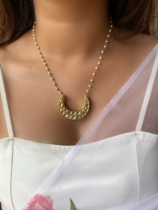 Chaand Necklace