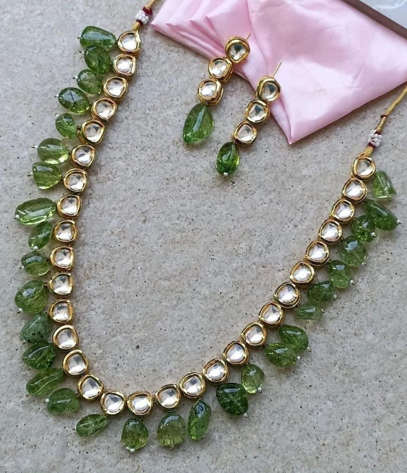Embellished Kundan Necklace Set