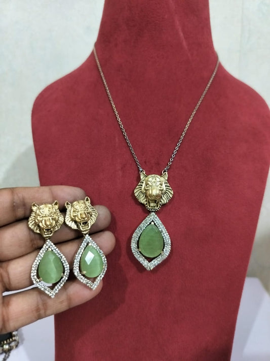 Victorian Sabyasachi inspired uncut polki Kundan Pendant Necklace