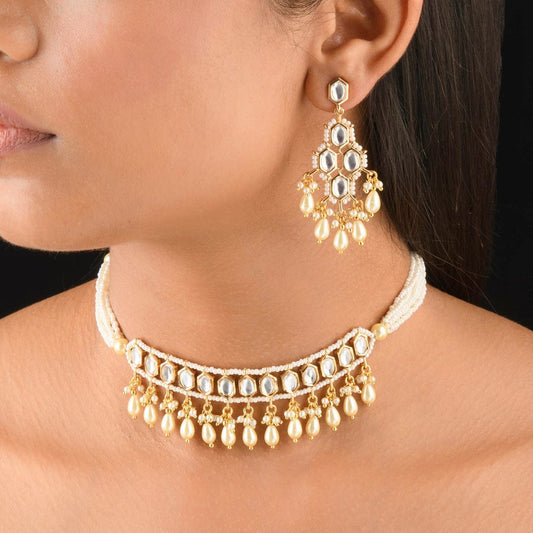 Gold Plated Pearl and Polki Choker Nacklace With Earrings