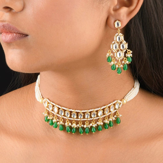 Gold Plated Pearl and Polki Choker Nacklace With Earrings