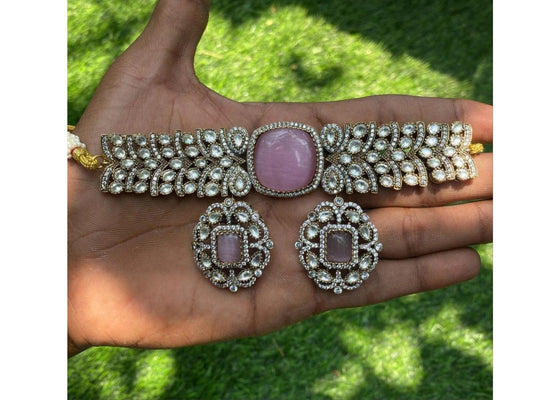 Gold Plated Stones Studded & Beaded Jewellery Set
