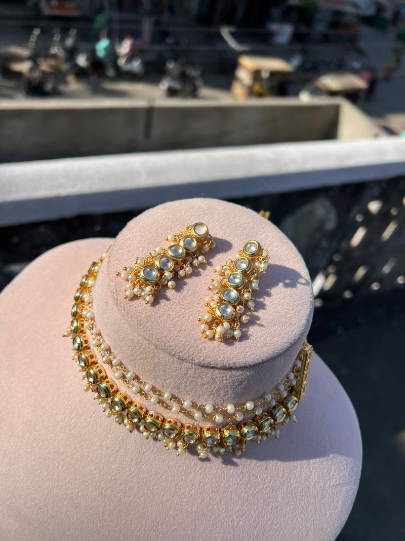 Gold Tone Kundan Bead Choker Necklace With Earrings