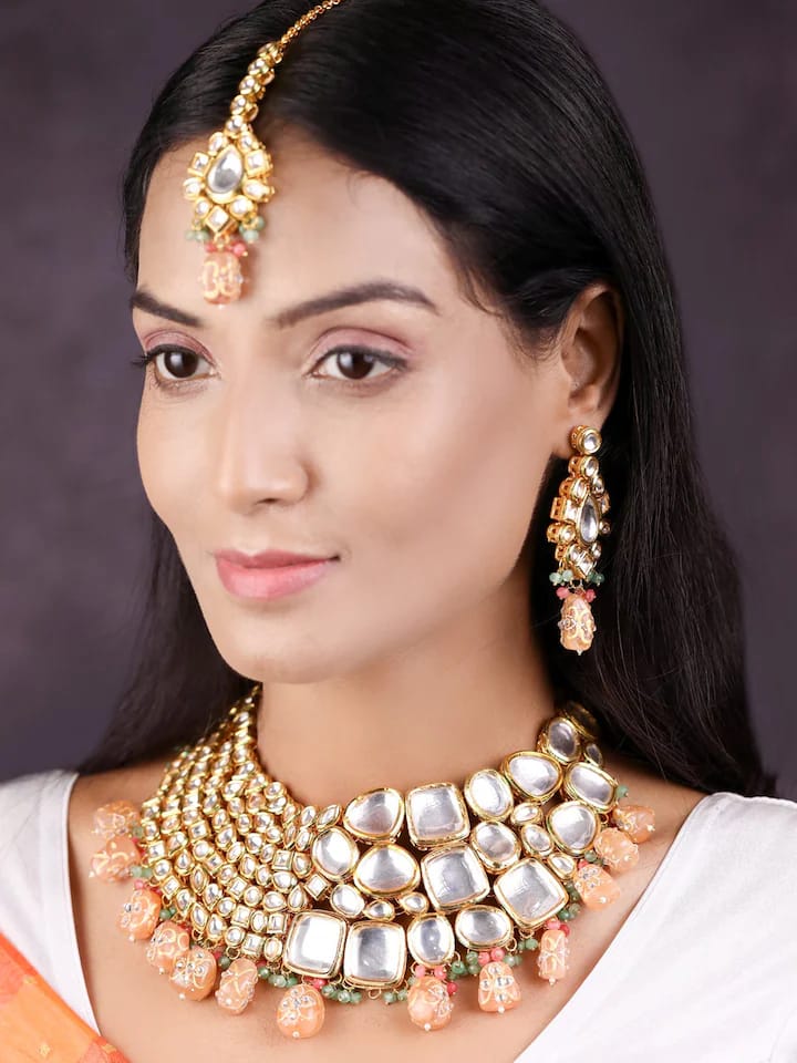 Gold-Plated Kundan-Studded Necklace & Earrings