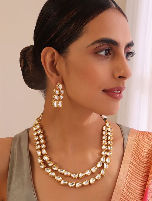 Gold Plated Kundan Embellished Choker Necklace Set