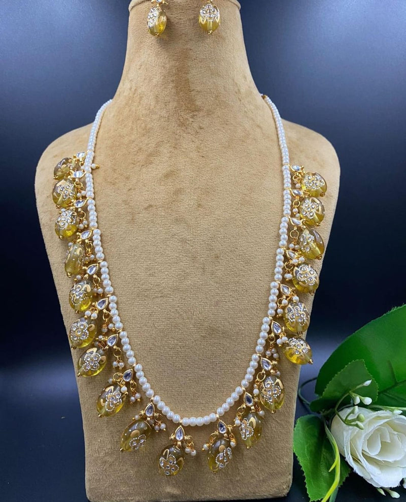 Wedding Wear Kundan Pearls Beads Painting Tumbled Mala Gold Plated Earring